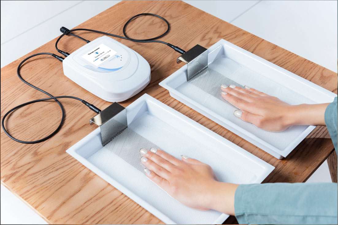 Tips to Beat & Treat Excessive Sweating 5 Iontophoresis